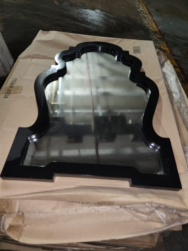 Lot of mirrors