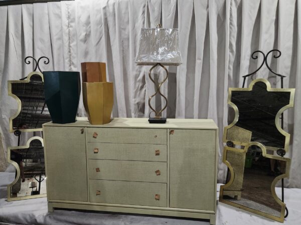 Dresser mirror lamp decor lot