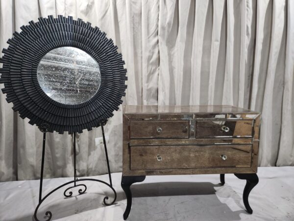 Nice size dresser with mirror accents