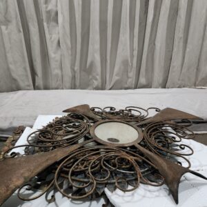 Lot of metal/tin wall decor