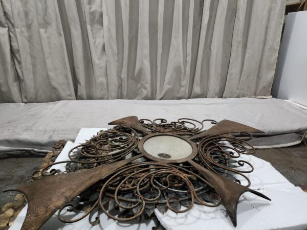 Lot of metal/tin wall decor