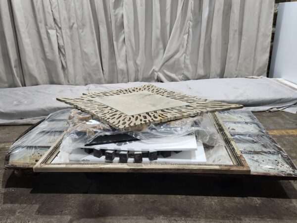 Auction is for a lot of various mirrors crafting lot - Image 2