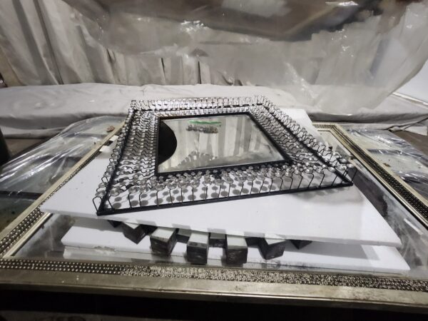 Glass/frame lot 9 items