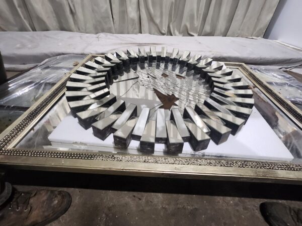 Glass/frame lot 9 items - Image 3