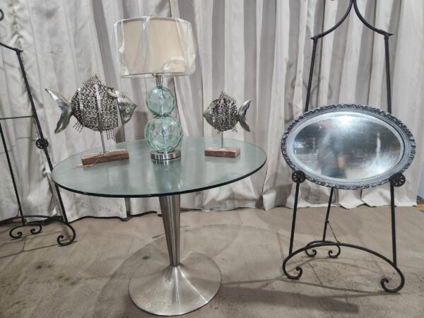 Glass and fish decor lot